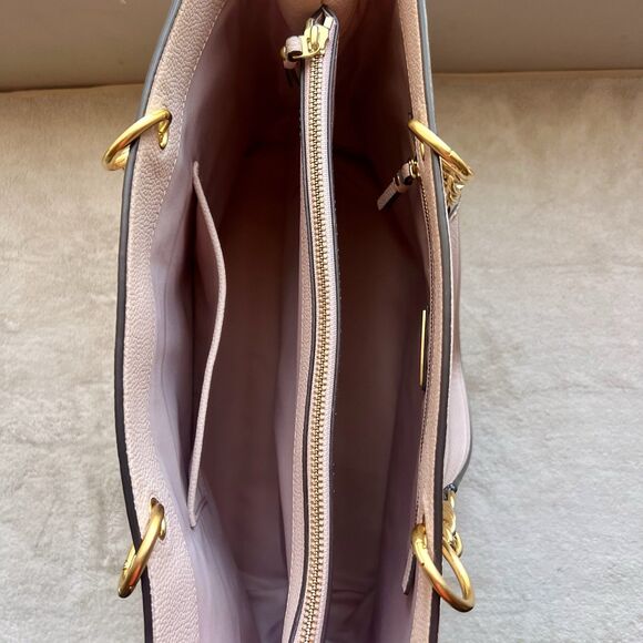 Tory Burch Everly  Shell Pink Pebble Leather Tote Handbag Gold Hardware Designer - Picture 7 of 16